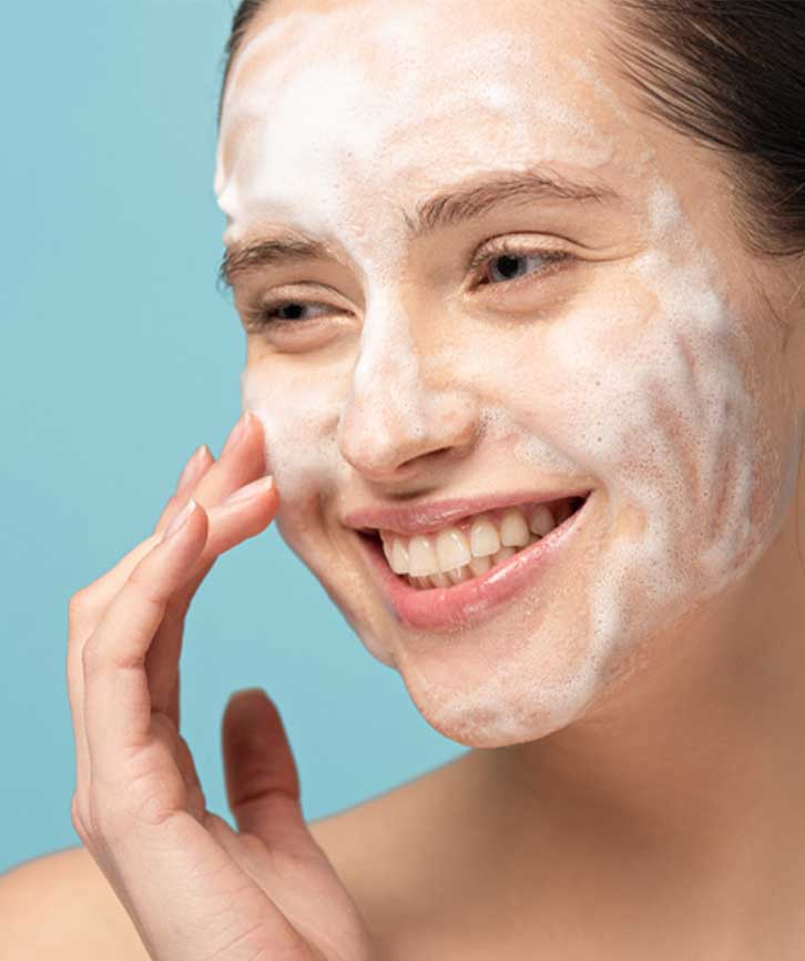 jabón facial líquido